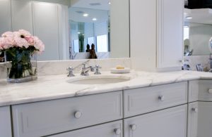 Four Essential Tips for Choosing Bathroom Countertops